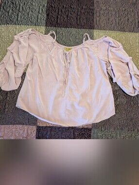 Wrangler Cold Shoulder Blouse Size M